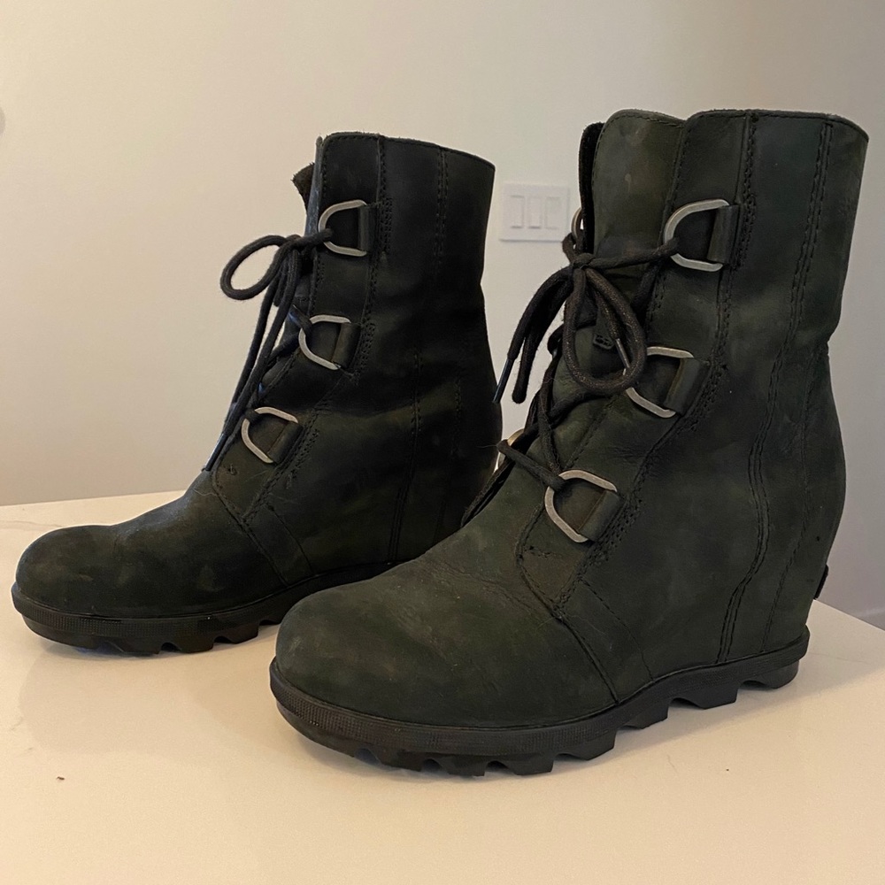 SOREL Joan of Arctic Wedge Bootie